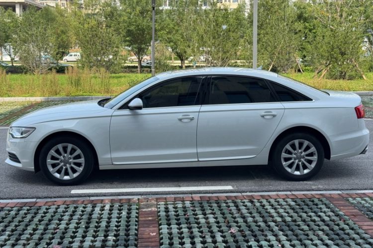 Used Audi A6L 2014 TFSI Comfort Model
