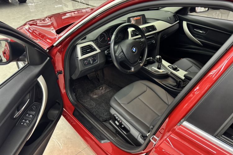 Used BMW 3 Series 2015 320Li Luxury Edition Fashion Model
