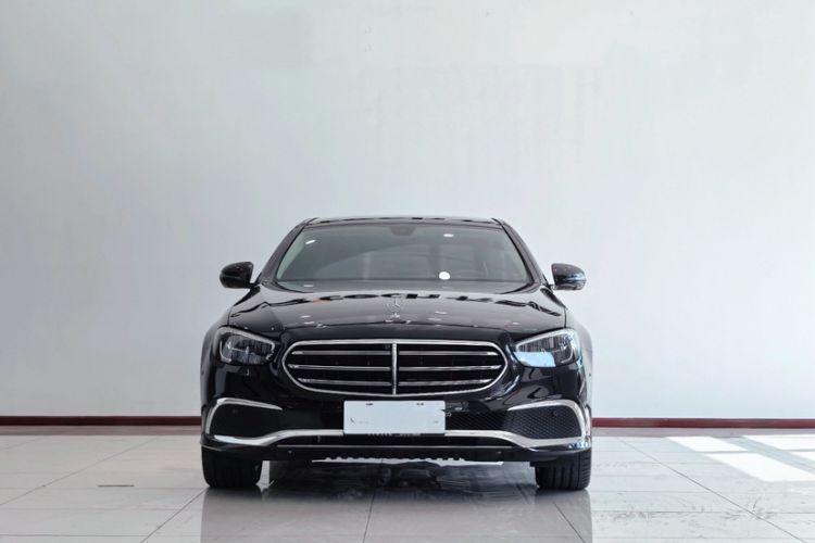 Used Mercedes-Benz E-Class 2023 Updated E 300 L Fashion Edition
