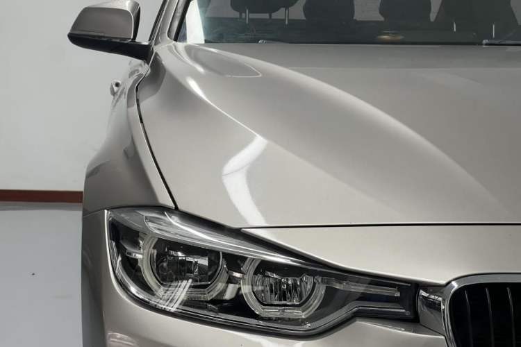 Used BMW 3 Series 2016 320Li Ambition Model
