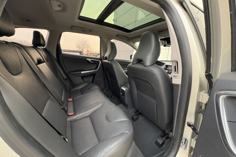 Used Volvo XC60 2017 T5 Smart Upgrade Edition
