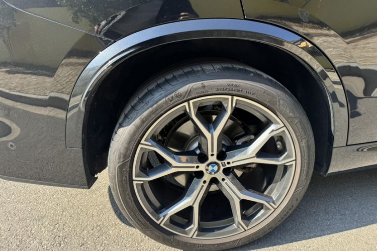 Used BMW X5 2023 xDrive 30Li Luxury M Sport Night Edition Package
