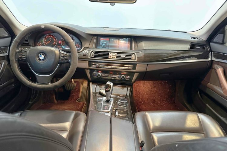 Used BMW 5 Series 2014 525Li Luxury Design Package
