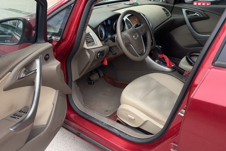 Used Buick GT 2013 GT 1.6L Automatic Fashion Edition