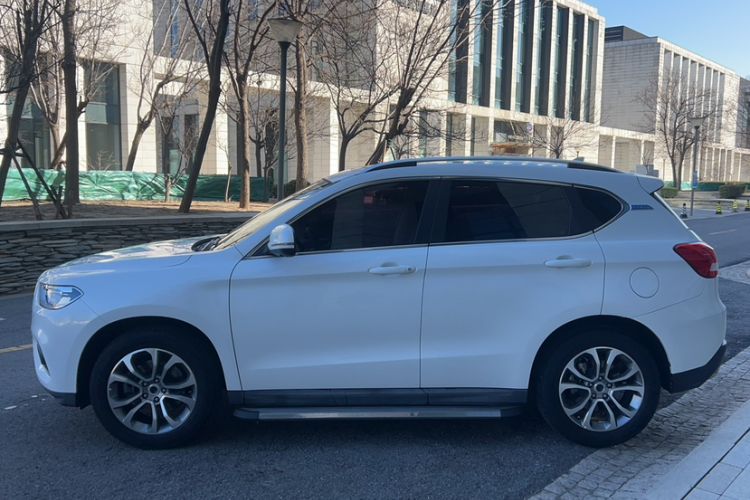Used Haval H2 2017 Blue Label 1.5T Automatic Two-Wheel Drive Prestige Model
