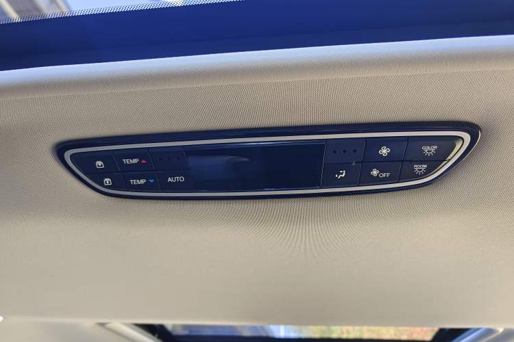 Used GAC Trumpchi M8 2021 Master Series 390T Prestige Edition
