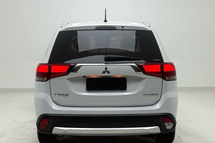 Used Mitsubishi Outlander 2016 2.4L 4x4 Elite Edition 5 Seats