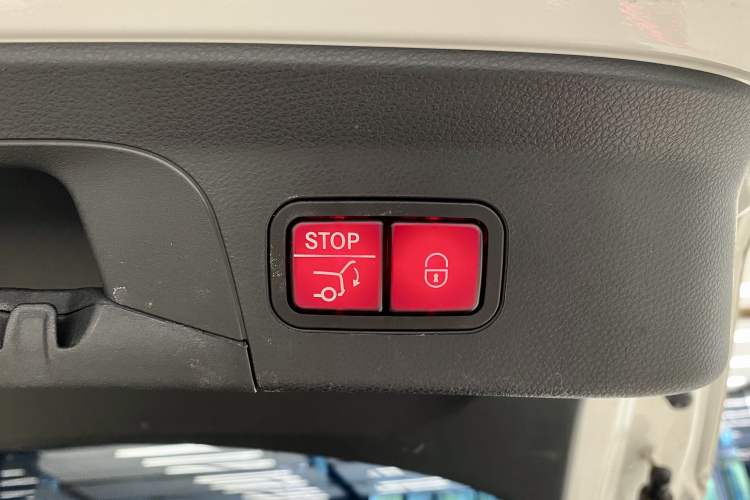 Used Mercedes-Benz GLC Coupe 2022 Refreshed GLC 300 4MATIC Coupe SUV