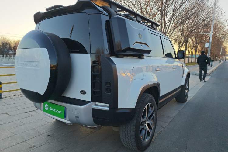 Used Land Rover Defender 2023 Facelift 110 3.0T P400 Dark Edition