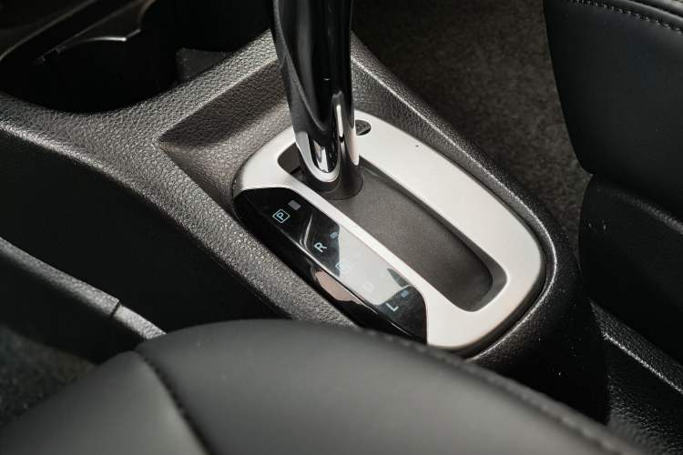 Used Nissan Livina 2013 1.6XE CVT Comfort Edition
