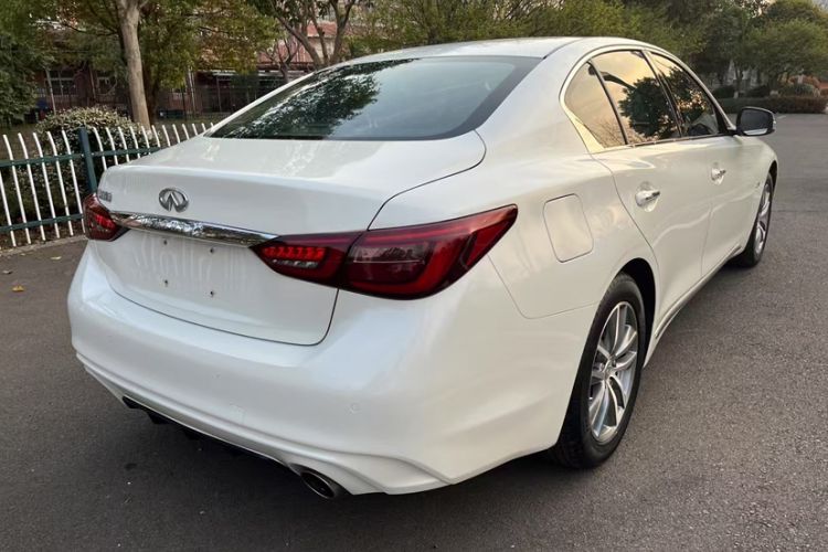 Used Infiniti Q50L 2018 2.0T Comfort Edition China V Standard
