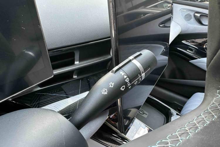 Used BYD Seal 2022 700 km Long-Range Rear-Wheel-Drive Version
