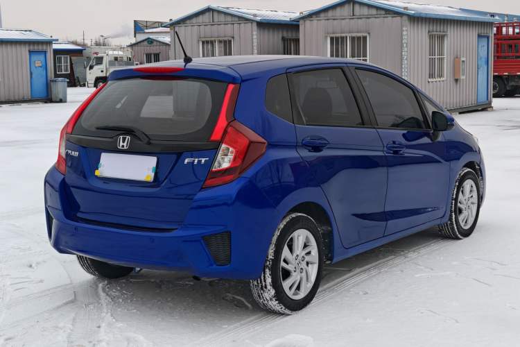 Used Honda Fit 2016 1.5L SES CVT Fashion Sunroof Edition