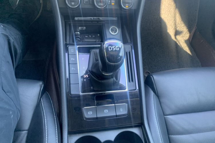 Used Skoda Superb 2016 TSI330 DSG Smart Drive Edition
