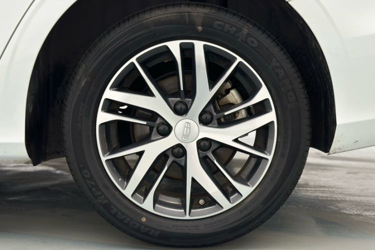 Used Geely Auto Emgrand 2023 4th Generation Champion Edition 1.5L CVT Luxury Model
