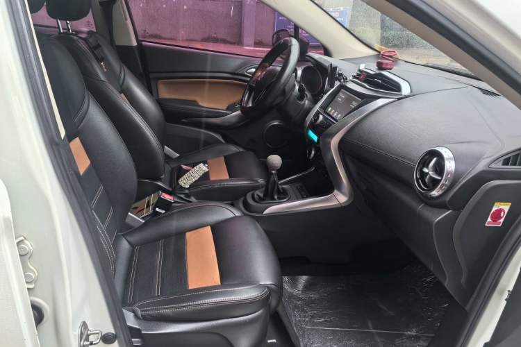 Used BYD Yuan 2016 1.5L Manual Luxury Version
