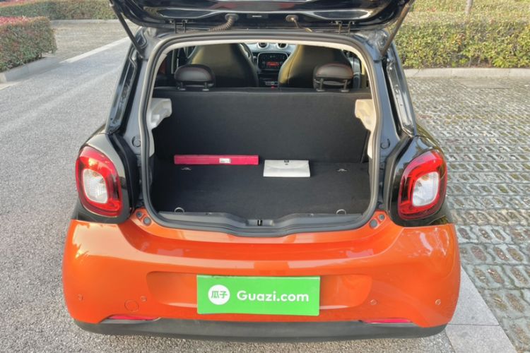 Used  forfour 2016 1.0L 52 kW Dynamic Edition