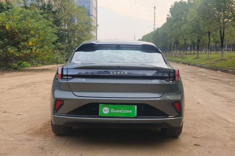 Used Zeekr 001 2025 WE Edition 100 kWh Rear-Wheel Drive