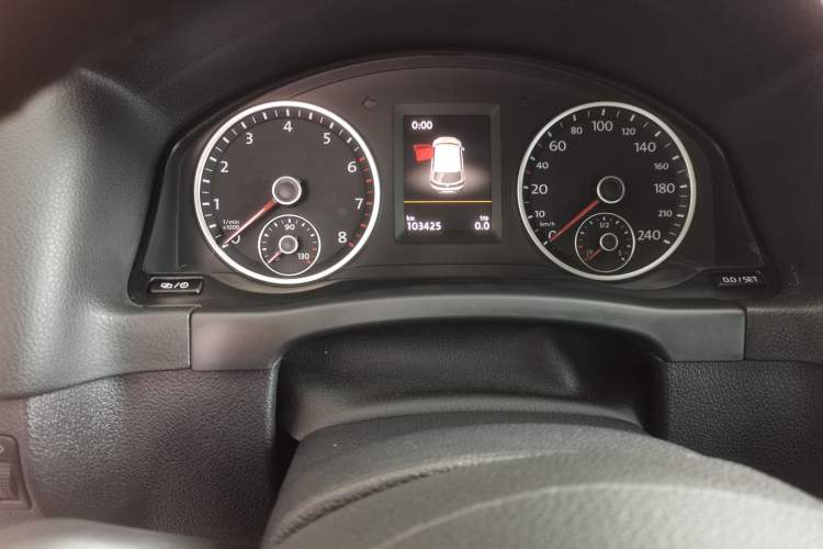 Used Volkswagen Tiguan 2015 1.8TSI Automatic All-Wheel-Drive Luxury Model