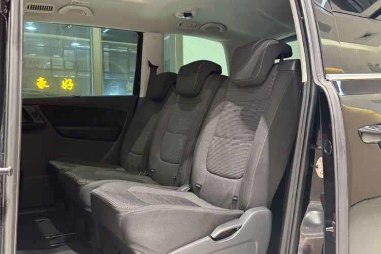 Used Volkswagen Sharan 2016 380TSI Comfort Edition 7-Seater
