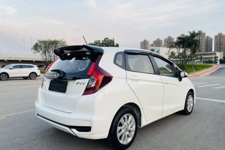 Used Honda Fit 2018 1.5L CVT Comfort Sunroof Version
