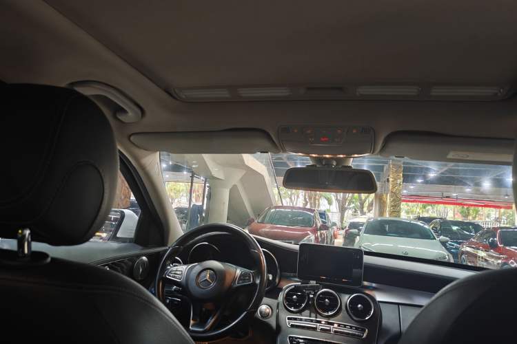 Used Mercedes-Benz C-Class 2017 Restyled C 180 L Fashion Edition Sport Version