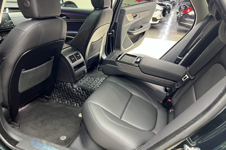 Used Jaguar XFL 2022 XFL 2.0T P200 Two-Wheel-Drive Elite Luxury Edition
