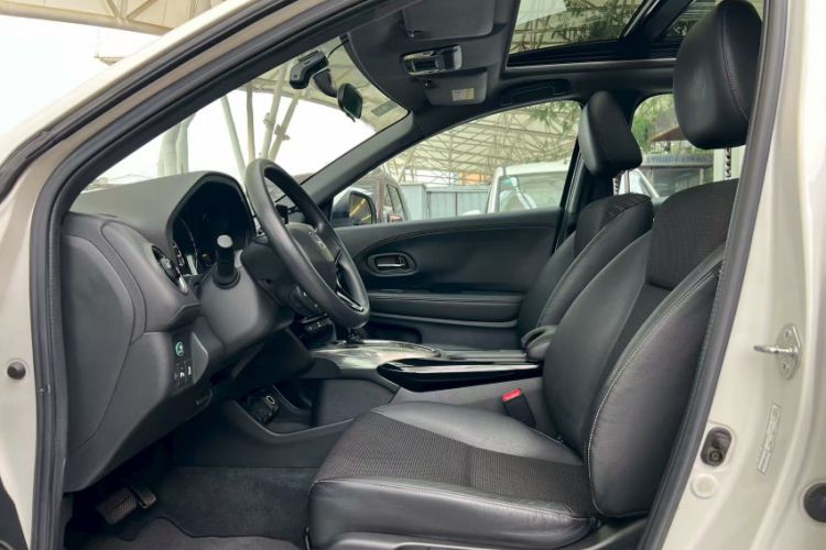 Used Honda XR-V 2017 1.8L EXi CVT Comfort Version
