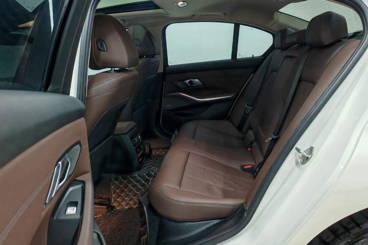 Used BMW 3 Series 2022 325i M Sport Night Edition Package