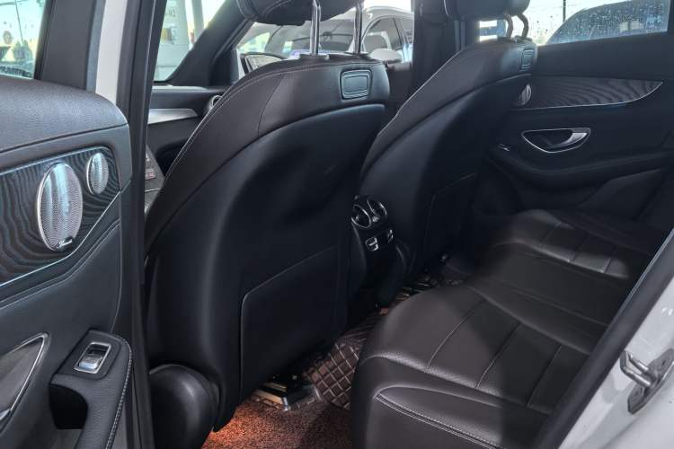 Used Mercedes-Benz GLC 2017 GLC 300 4MATIC Sport Edition
