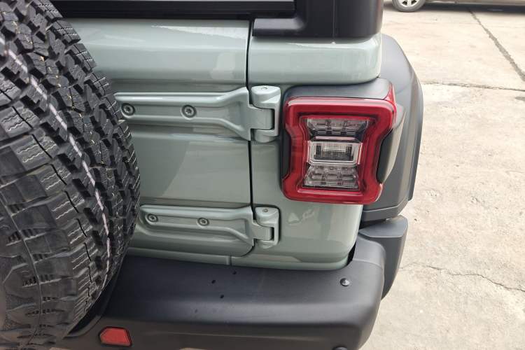 Used Jeep Wrangler 2024 2.0T Robin Hood Four-Door Edition
