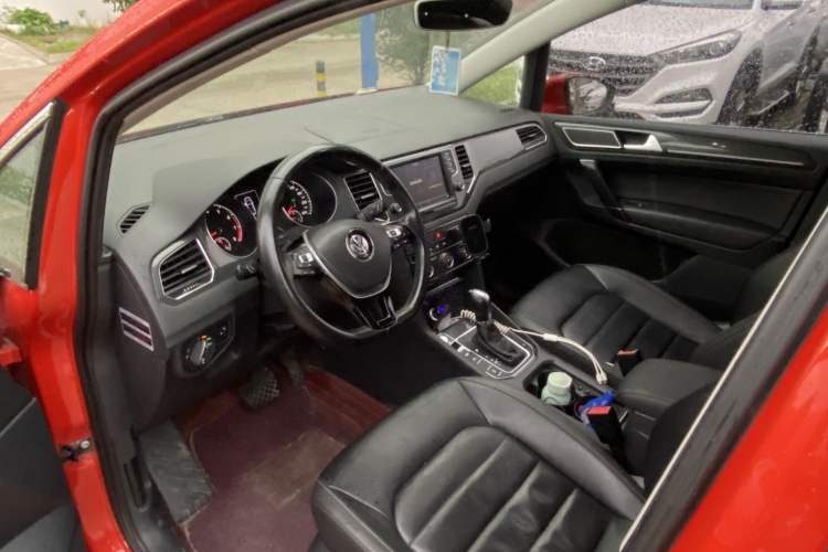 Used Volkswagen Golf Sportsvan 2016 280TSI Automatic Luxury Model
