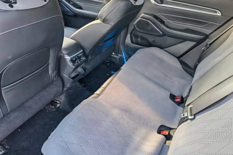 Used Geely Auto Emgrand 2022 4th Generation 1.5L CVT Elite Model
