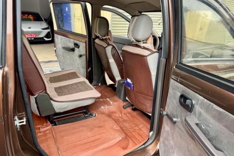 Used Wuling Hongguang 2015 1.5L S Basic Version China V Standard
