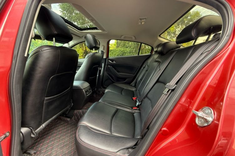 Used Mazda Mazda 3 Axela 2017 Sedan 1.5L Automatic Luxury Model Emission Standard China V