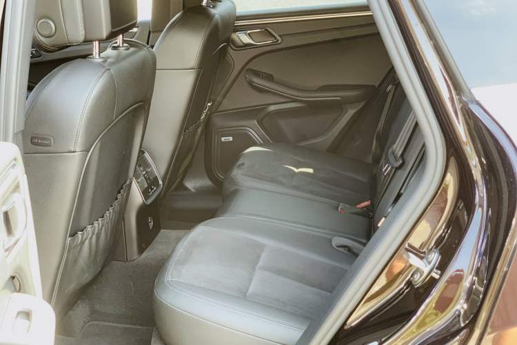 Used Porsche Macan 2021 Macan 2.0T
