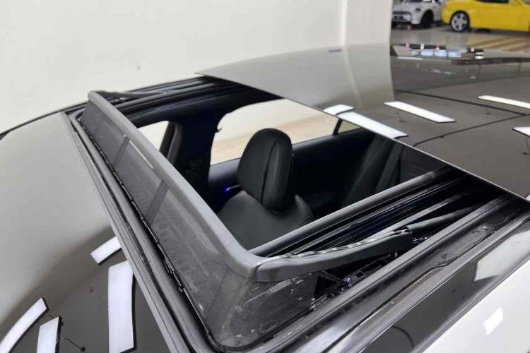 Used Mercedes-Benz C-Class 2023 Second Facelift C 260 L Sport Edition
