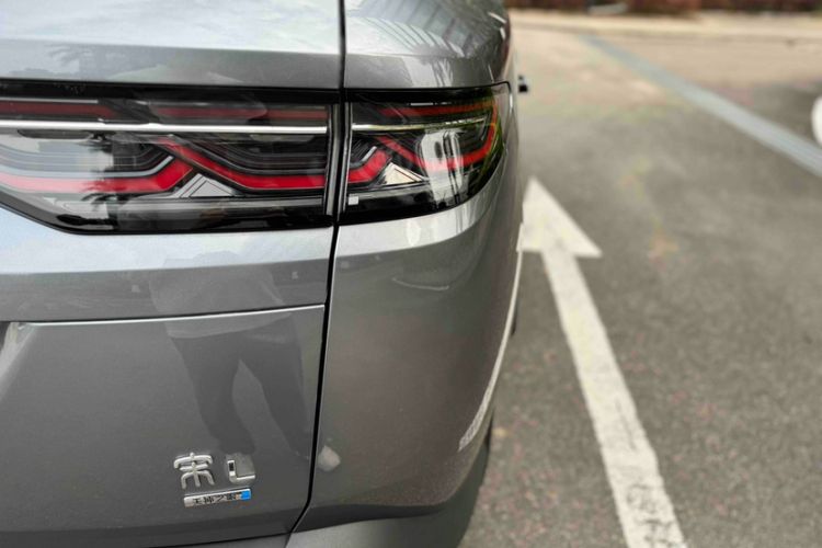 Used BYD Song L DM-i 2025 Intelligent Driving Version 160 km Excellence Edition