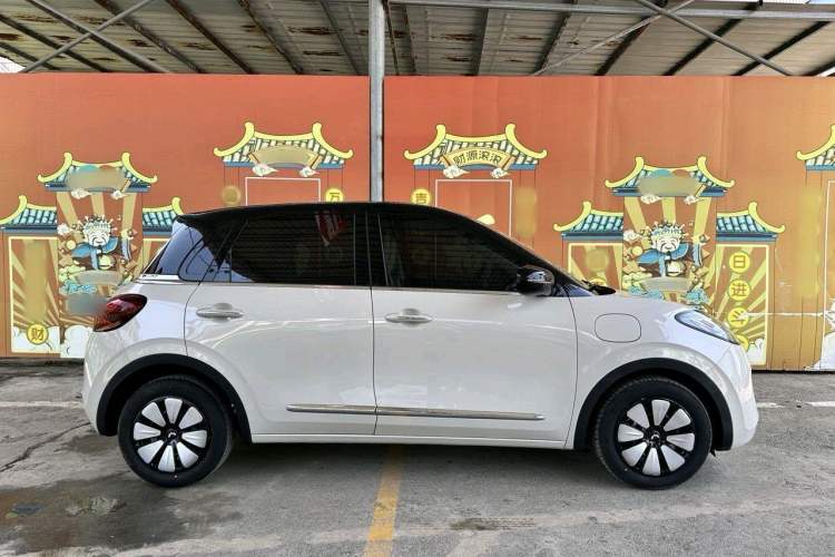 Used Wuling Bingo 2024 333 km Enjoyment Version
