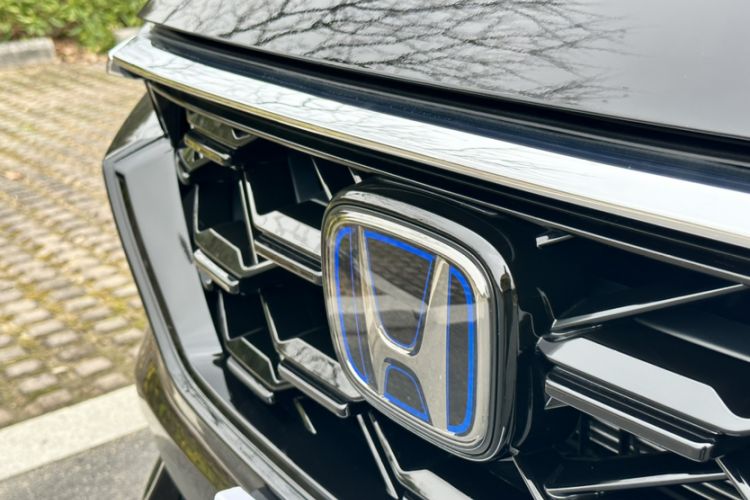 Used Honda CR-V 2024 2.0L eHEV Two-Wheel Drive Smart Edition
