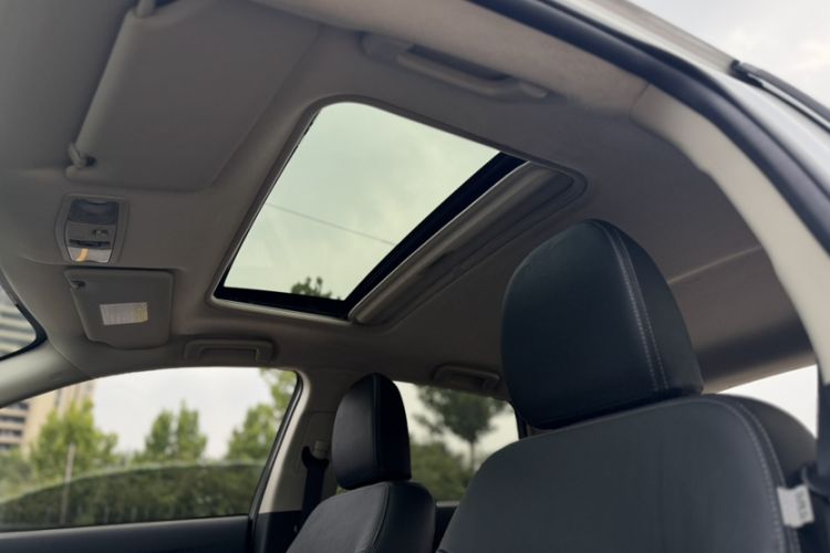 Used Mitsubishi ASX 2018 2.0L CVT Two-Wheel Drive Deluxe Edition
