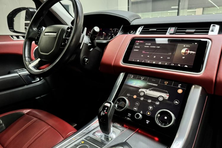 Used Land Rover Range Rover Sport 2021 3.0 L6 YAO Black Edition
