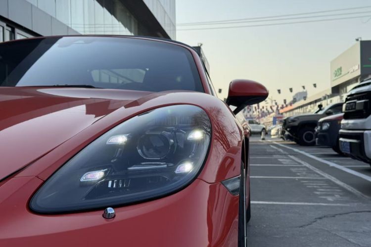 Used Porsche 718 2020 Boxster 2.0T
