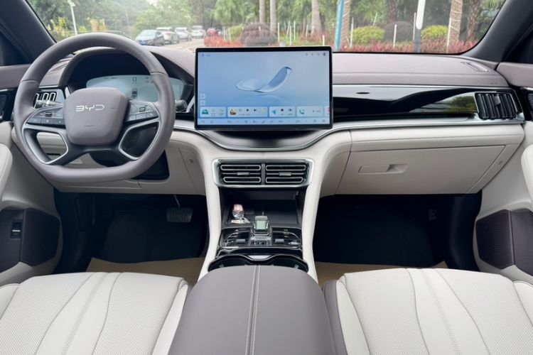 Used BYD Song PLUS New Energy 2025 EV 520km Premium Version
