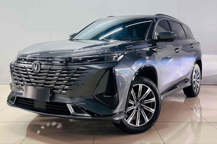 Used Changan CS75 PLUS 2023 3rd Generation 1.5T Automatic Prestige Model
