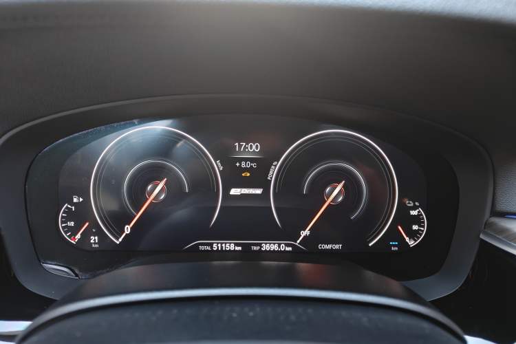 Used BMW 5 Series New Energy 2019 530Le Luxury Package
