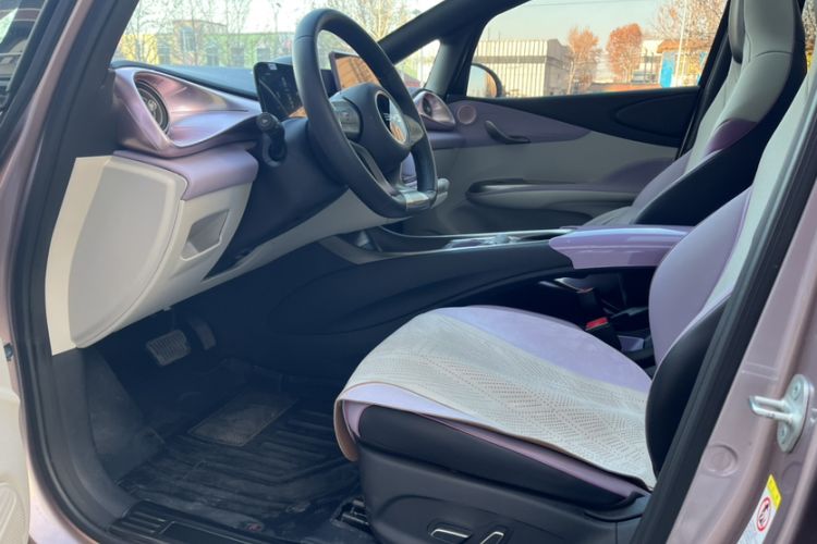 Used BYD Dolphin 2024 Honor Edition 420km Fashion Version
