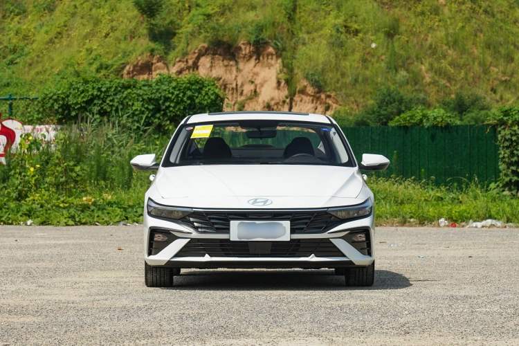 Used Hyundai Elantra 2023 1.5L CVT GLX Elite Edition
