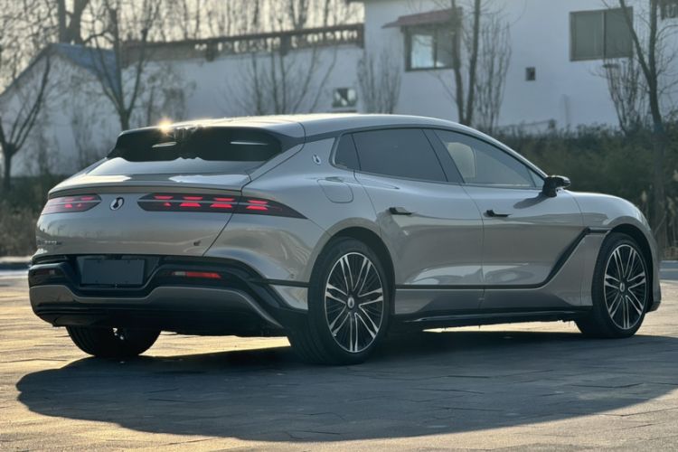 Used Denza Z9GT 2024 1100 Four-Wheel Drive Ultra Version