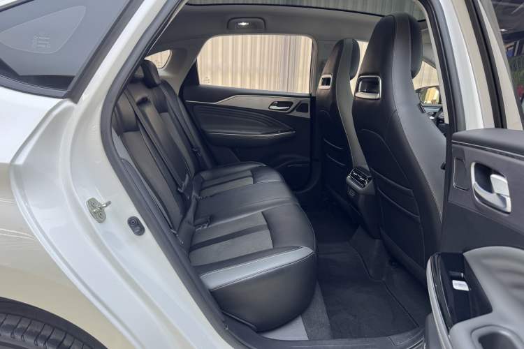 Used AION S Plus 2022 80 Tech Edition